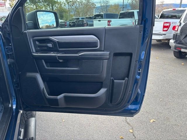 2022 RAM 2500 Tradesman Regular Cab 4x4 8' Box