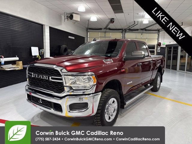 2022 RAM 2500 Tradesman Crew Cab 4x4 6'4" Box