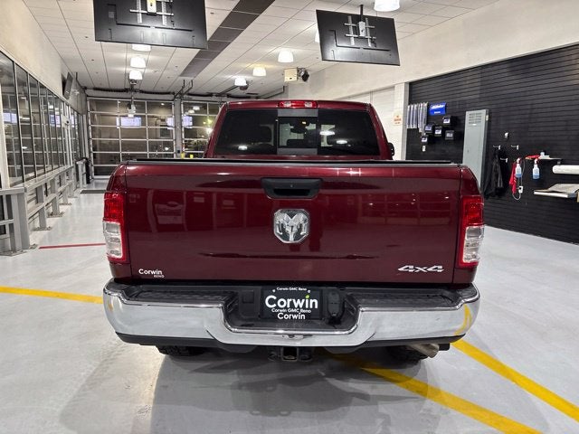 2022 RAM 2500 Tradesman Crew Cab 4x4 6'4" Box