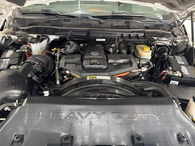 2017 RAM 2500 Tradesman Crew Cab 4x4 6'4" Box