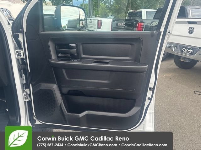 2018 RAM 2500 Tradesman Crew Cab 4x4 6'4" Box
