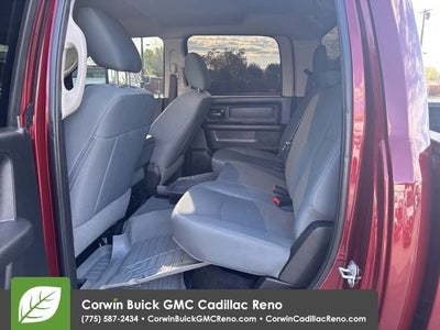 2017 RAM 2500 Tradesman Crew Cab 4x4 6'4" Box