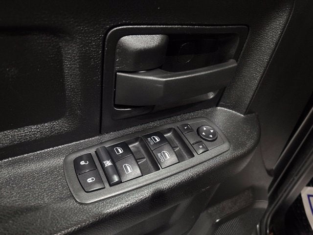 2022 RAM 2500 Tradesman Crew Cab 4x4 6'4" Box