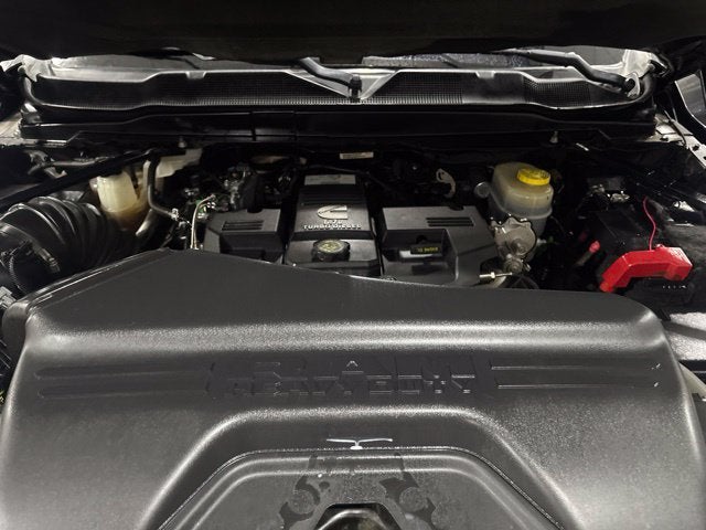 2022 RAM 2500 Tradesman Crew Cab 4x4 6'4" Box
