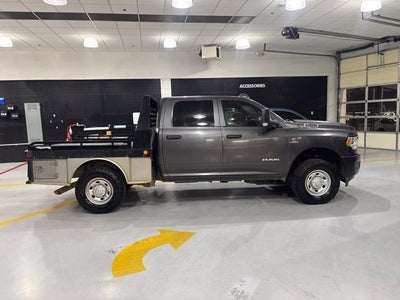 2022 RAM 2500 Tradesman Crew Cab 4x4 6'4" Box