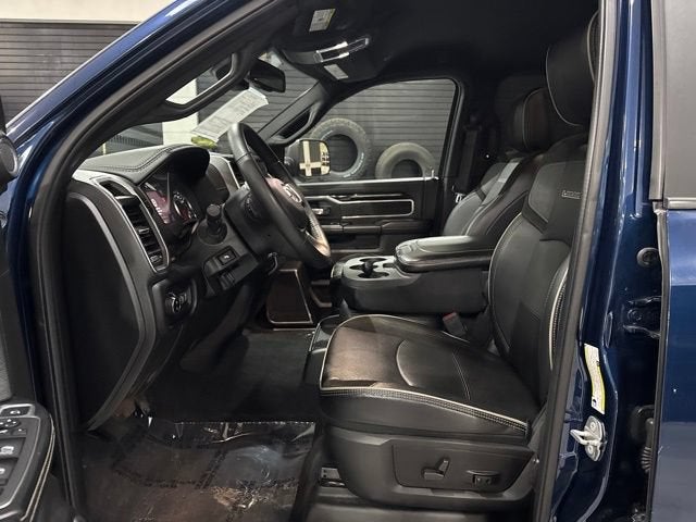 2022 RAM 2500 Laramie Crew Cab 4x4 6'4" Box