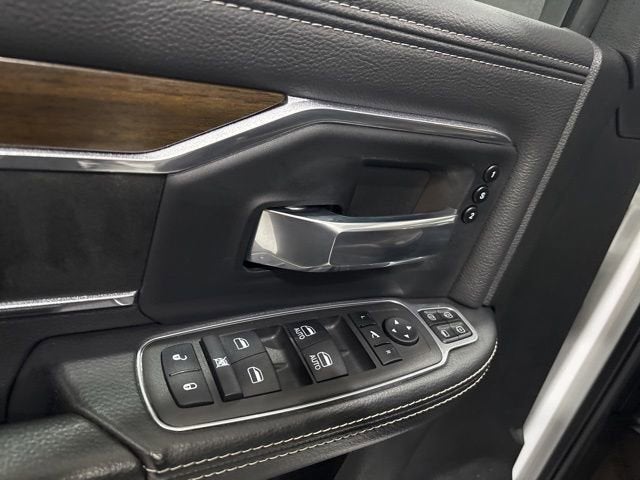 2024 RAM 2500 Laramie Crew Cab 4x4 6'4" Box