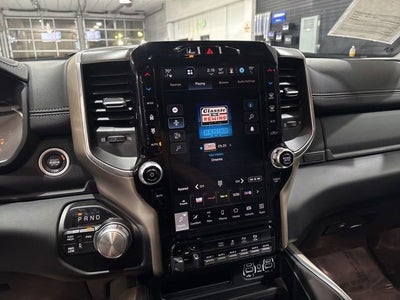 2024 RAM 2500 Laramie Crew Cab 4x4 6'4" Box