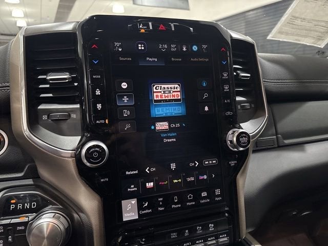 2024 RAM 2500 Laramie Crew Cab 4x4 6'4" Box
