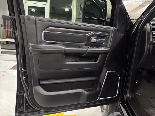 2026 RAM 2500 Laramie Crew Cab 4x4 6'4" Box