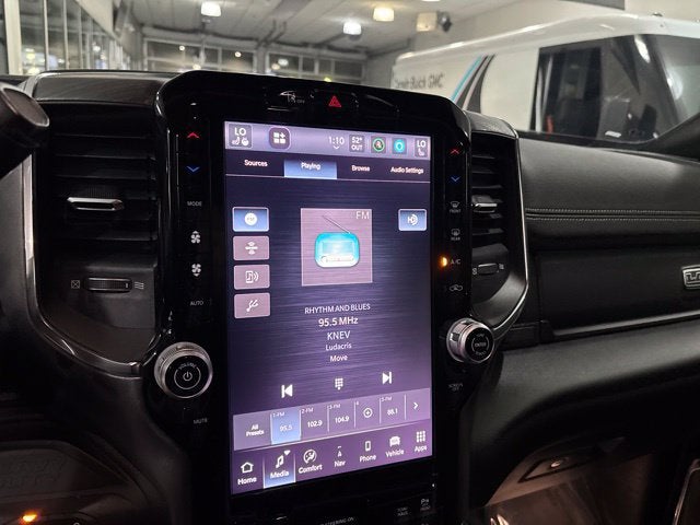 2026 RAM 2500 Laramie Crew Cab 4x4 6'4" Box