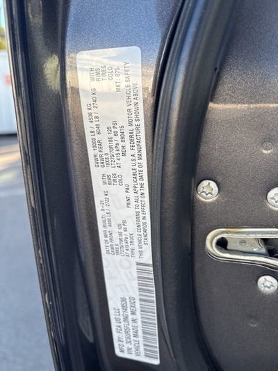 2022 RAM 2500 Laramie Crew Cab 4x4 6'4" Box