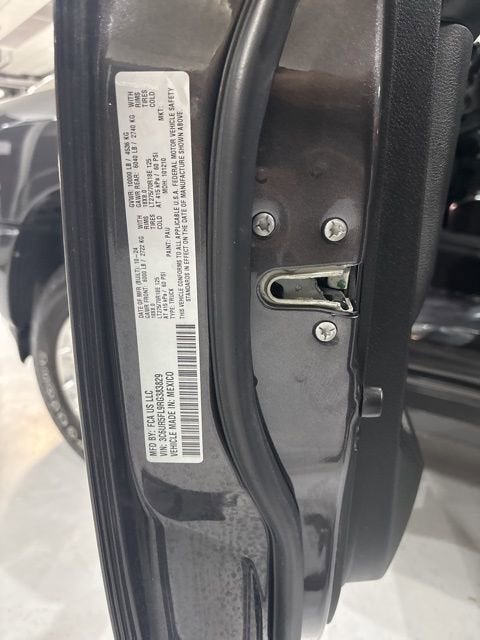 2024 RAM 2500 Laramie