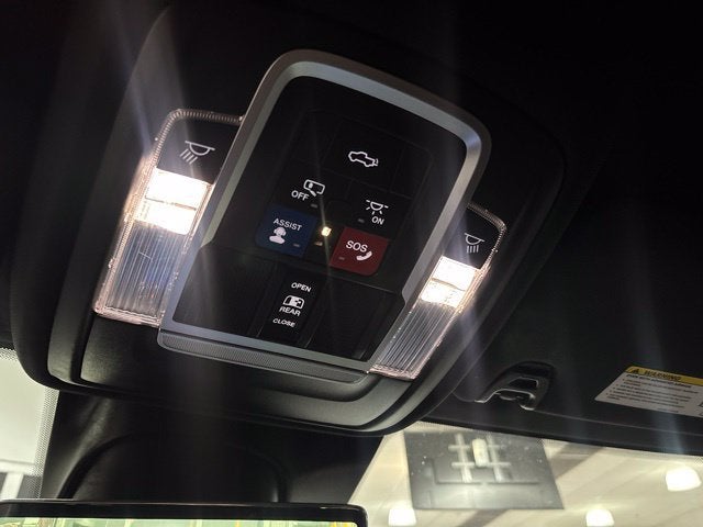 2022 RAM 2500 Limited Crew Cab 4x4 6'4" Box