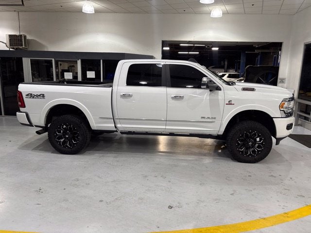 2022 RAM 2500 Limited Crew Cab 4x4 6'4" Box