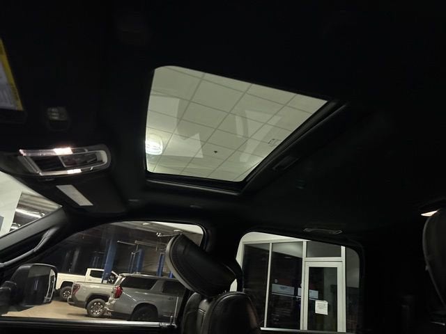 2022 RAM 2500 Limited Crew Cab 4x4 6'4" Box