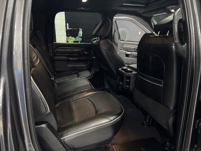 2022 RAM 2500 Limited Crew Cab 4x4 6'4" Box