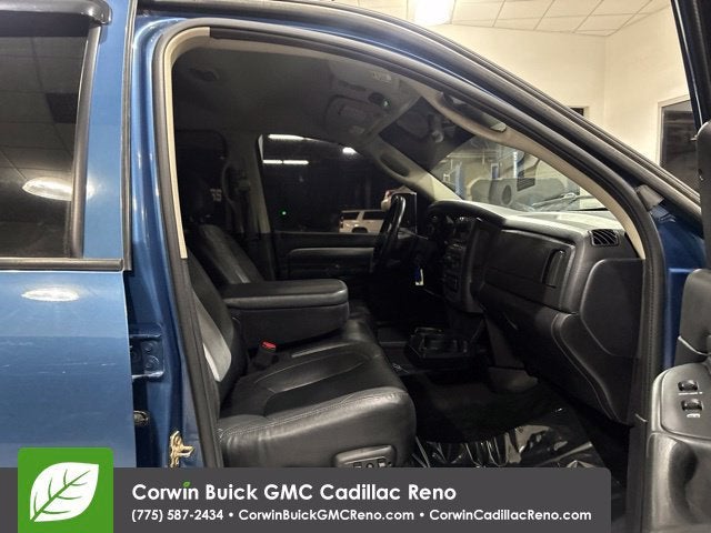 2004 Dodge Ram 2500 SLT