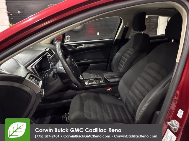 2017 Ford Fusion Hybrid SE