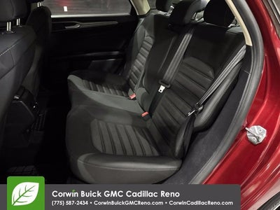 2017 Ford Fusion Hybrid SE