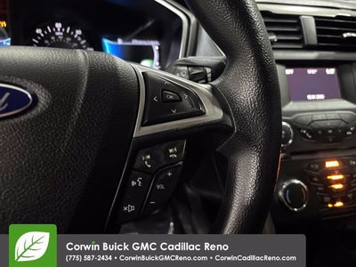 2017 Ford Fusion Hybrid SE
