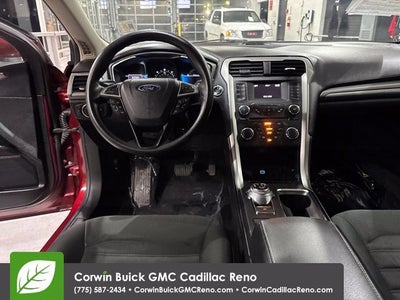 2017 Ford Fusion Hybrid SE