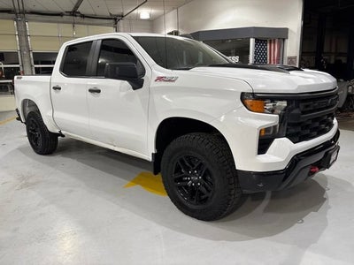 2022 Chevrolet Silverado 1500 Custom Trail Boss