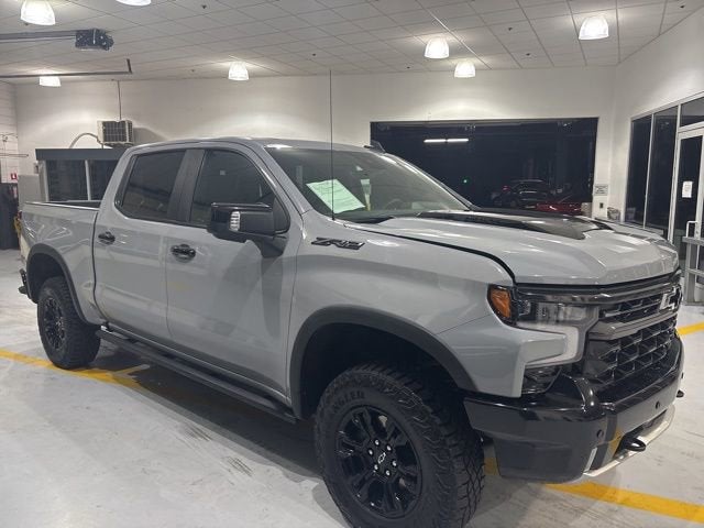 2025 Chevrolet Silverado 1500 ZR2