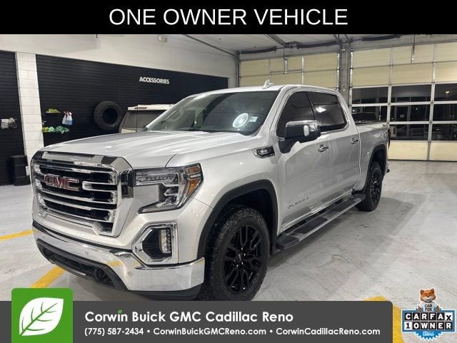2022 GMC Sierra 4WD Crew Cab Short Box SLT's photo