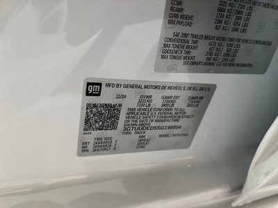 2025 GMC Sierra 1500 SLT