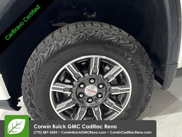 2025 GMC Sierra 1500 AT4