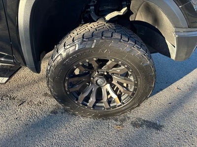 2024 GMC Sierra 1500 AT4X