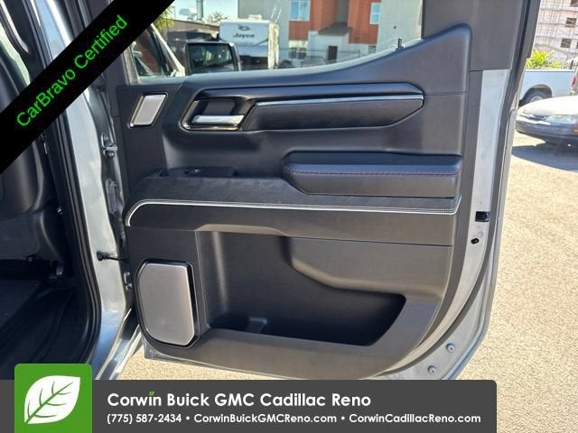 2025 GMC Sierra 1500 AT4X