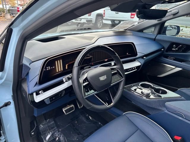 2025 Cadillac OPTIQ Sport 2