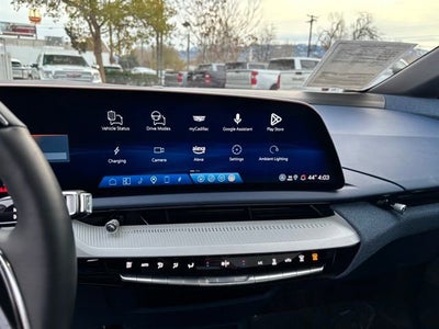 2025 Cadillac OPTIQ Sport 2