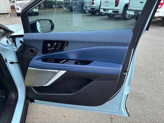 2025 Cadillac OPTIQ Sport 2