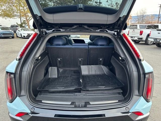 2025 Cadillac OPTIQ Sport 2