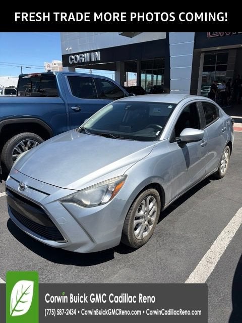 2017 Toyota Yaris iA Base