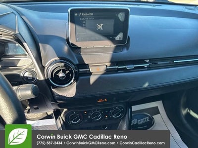 2017 Toyota Yaris iA BASE
