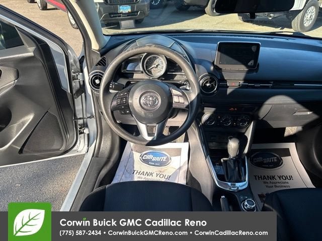 2017 Toyota Yaris iA BASE