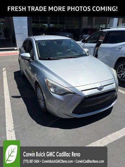 2017 Toyota Yaris iA Base