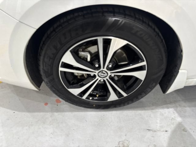2021 Nissan Sentra SV Xtronic CVT