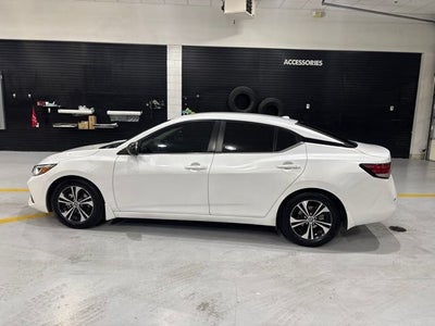 2021 Nissan Sentra SV Xtronic CVT
