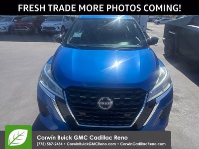 2022 Nissan Kicks S Xtronic CVT