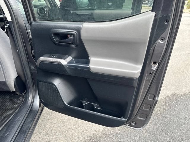 2017 Toyota Tacoma SR5 V6