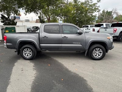 2017 Toyota Tacoma SR5 V6