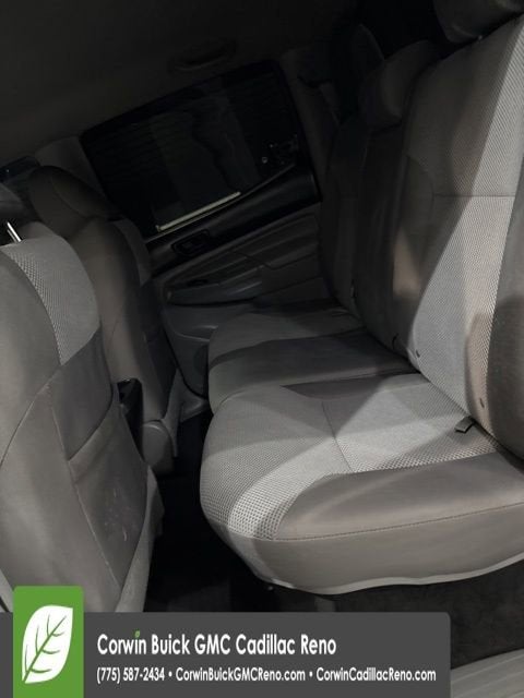 2015 Toyota Tacoma BASE