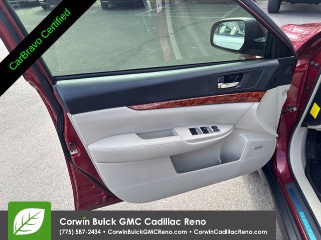 2011 Subaru Outback 3.6R Limited - Photo 12