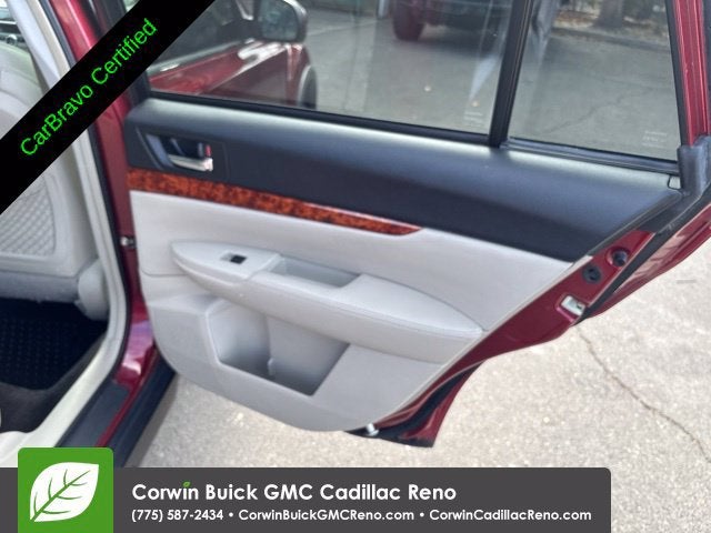 2011 Subaru Outback 3.6R Limited - Photo 18