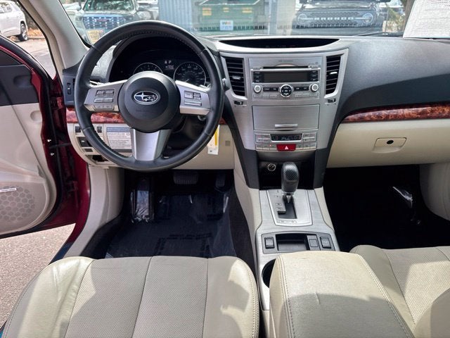 2011 Subaru Outback 3.6R Limited - Photo 35